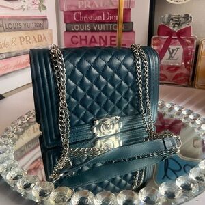 Elegant Teal Quilted  silver Chain  adjustable strap crossbody bag